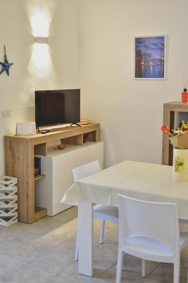 ג'ובינאצו Nel Mar Casa Vacanze מראה חיצוני תמונה