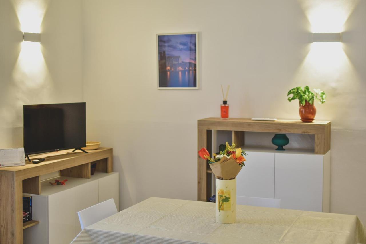 ג'ובינאצו Nel Mar Casa Vacanze מראה חיצוני תמונה
