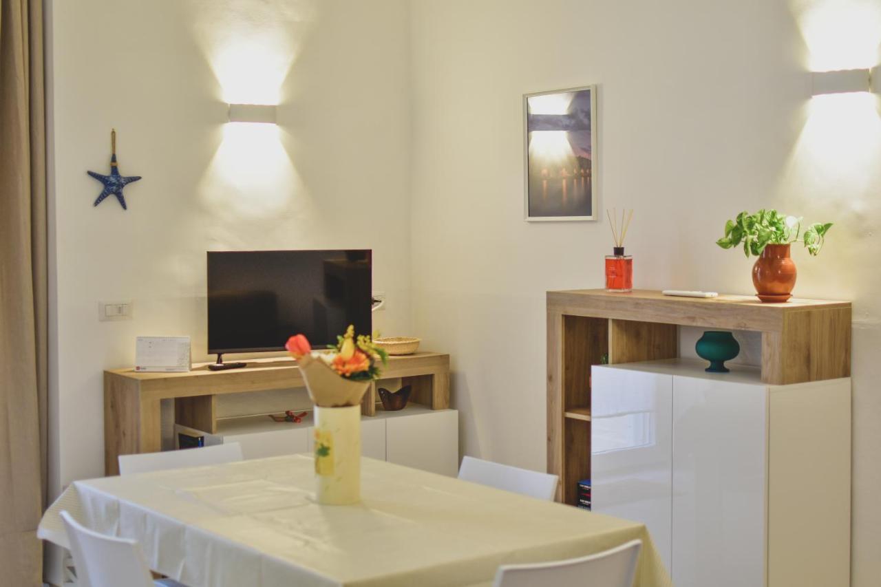 ג'ובינאצו Nel Mar Casa Vacanze מראה חיצוני תמונה