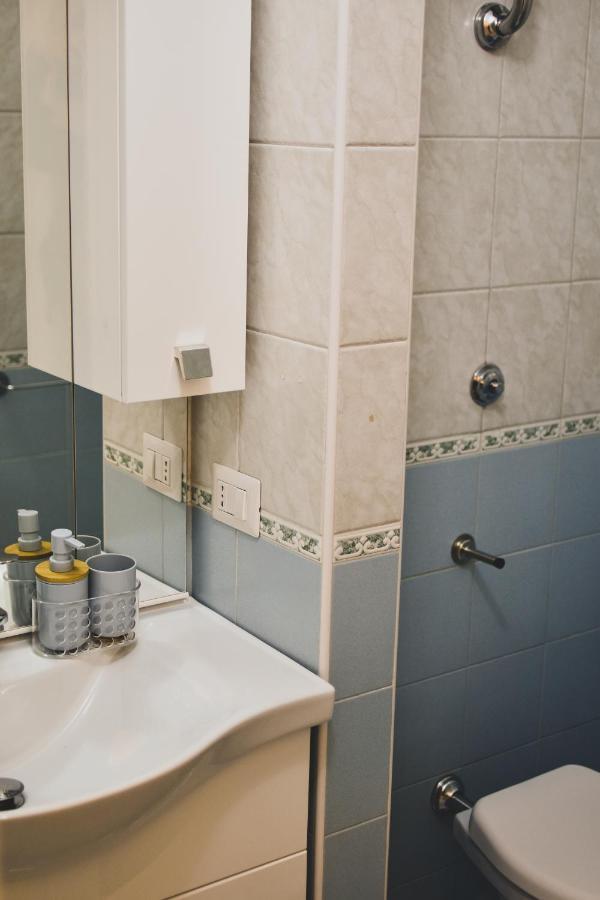 ג'ובינאצו Nel Mar Casa Vacanze מראה חיצוני תמונה